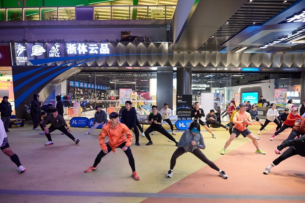 1763871304682976.jpg 2.jpg